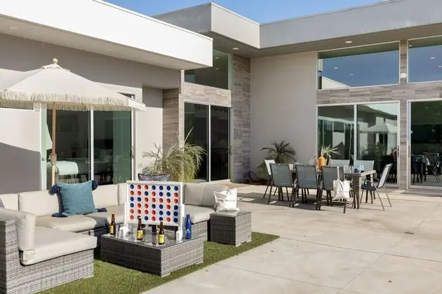 Polo Villa 6 by Avantstay Famous Celebrity Pad Next 2 Polo Field Permit# 216866 5 Bedrooms - İç Mekan