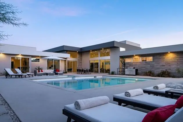 Polo Villa 6 by Avantstay Famous Celebrity Pad Next 2 Polo Field Permit# 216866 5 Bedrooms - İç Mekan