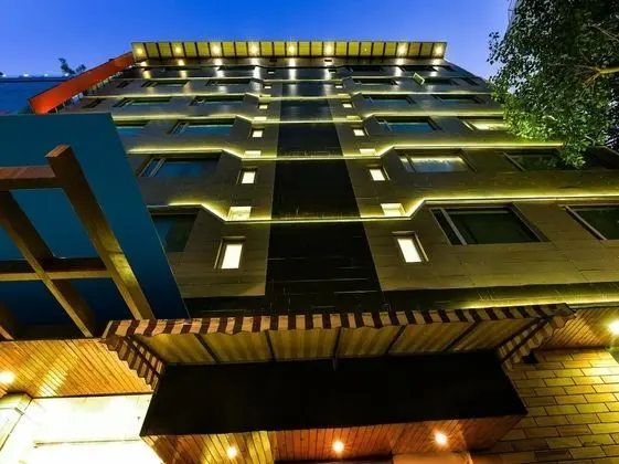 Polo Inn & Suites