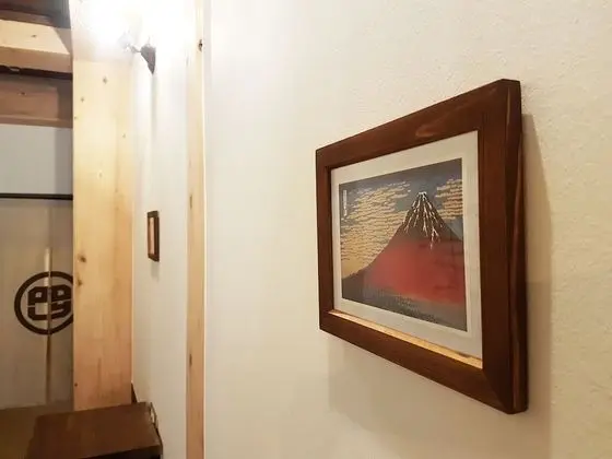 Poly Hostel 2 Namba - Lobi