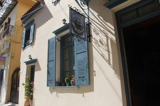 Polyxenia Hotel