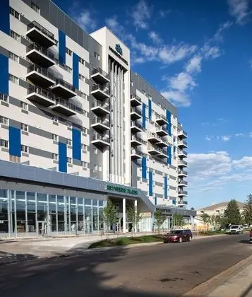 Pomeroy Hotel Fort McMurray - Dış Mekan