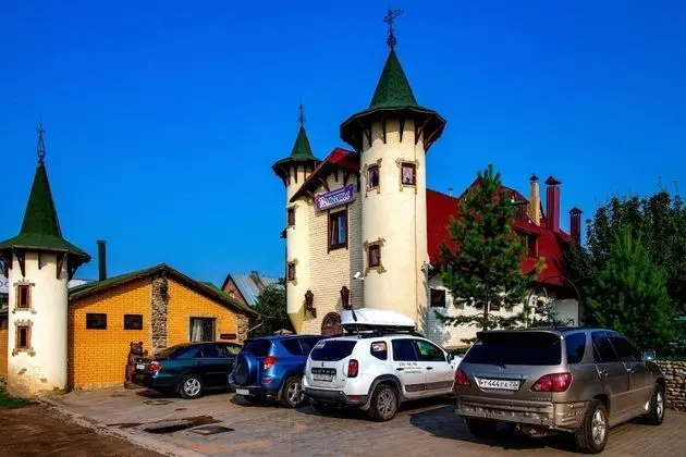 Hotel Pomestie