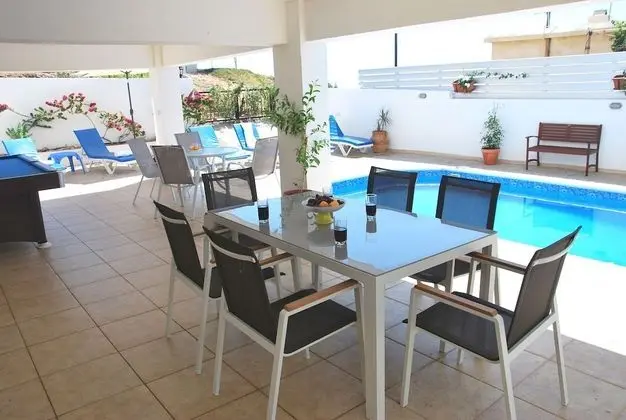 Pomos Villa - Only 50m to the Sea, Picturesque - Tranquil Area, Paphos