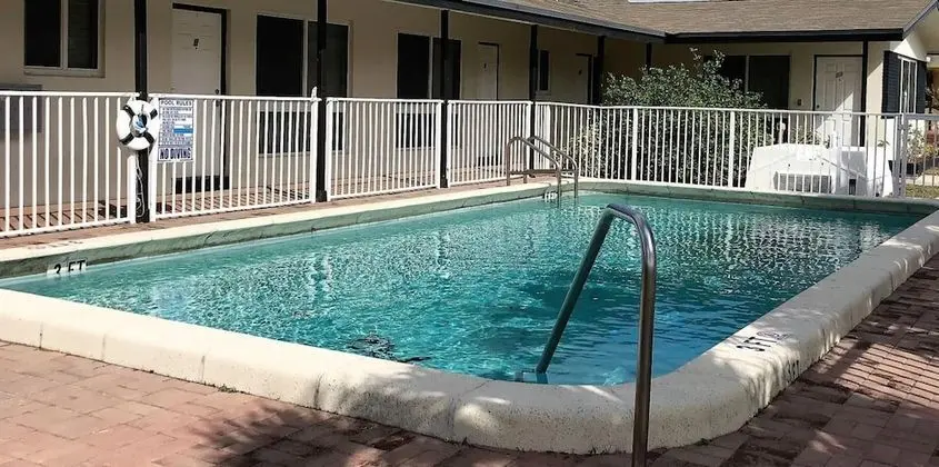 Pompano Breeze - Havuz