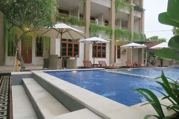 Pondok Anyar Inn - Havuz