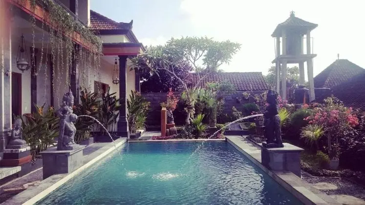 Pondok Ayu Homestay - Havuz