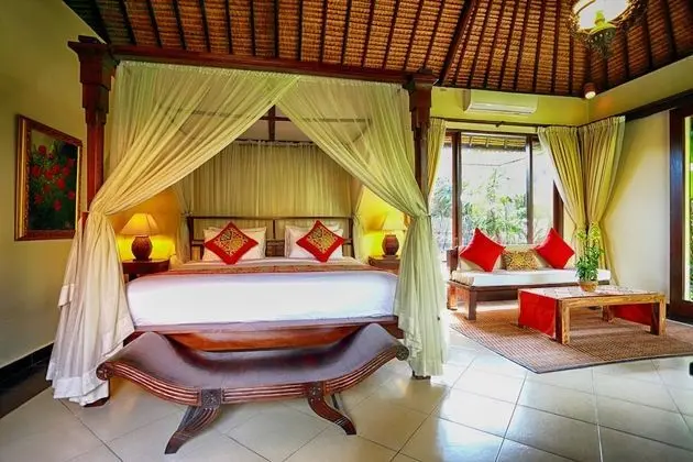 Pondok Dukuh Soca Private Villas - Oda