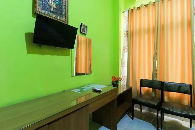 Pondok Green Adhyaksa Syariah - İç Mekan