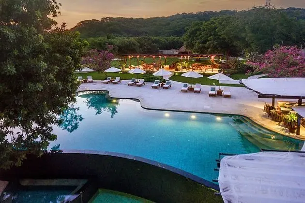 Pondok Santi Estate - Havuz