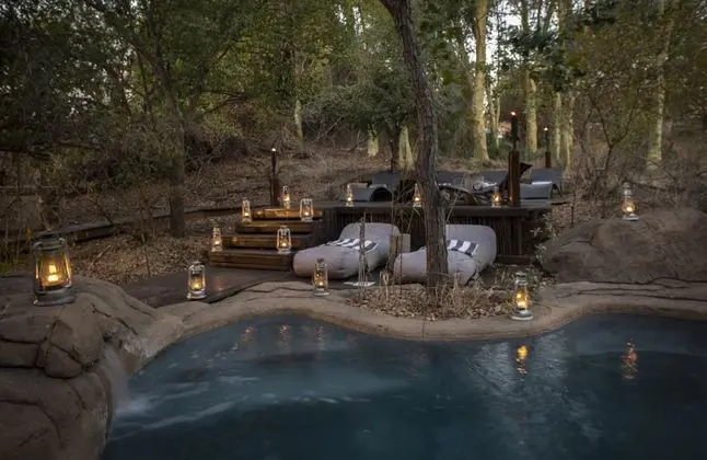 Pondoro Game Lodge - Havuz