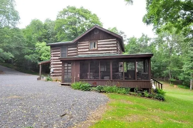 Pondview Cabin - Öne Çıkan Resim