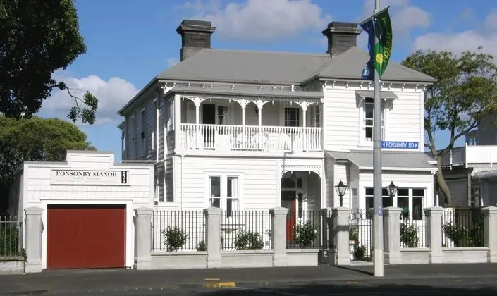 PONSONBY MANOR GUEST HOUSE