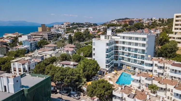 Ponz Boutique Hotel - Dış Mekan