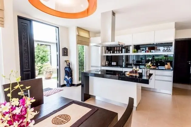 Resort Pool Villa With 5 Bedrooms TS1 - Mutfak