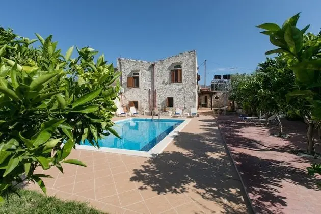 Pool Villa Afroditi for 10 Persons in Margarites