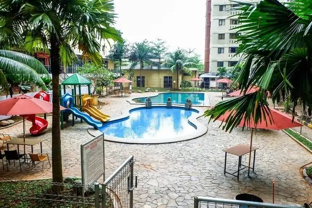 Pool View Studio at Kebagusan City Apartment
