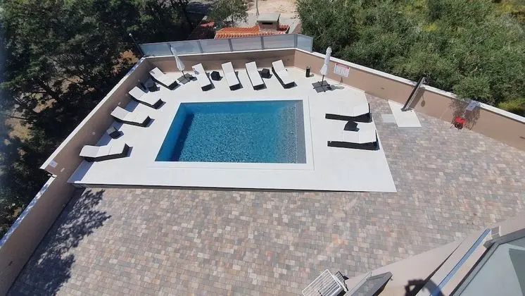 Poolside Hideout Apartments