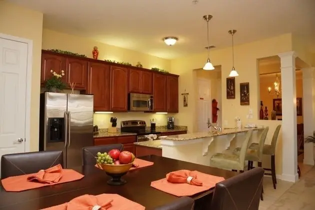 Poolside Penthouse Cabana 3 Bedroom Condo by Redawning - Mutfak