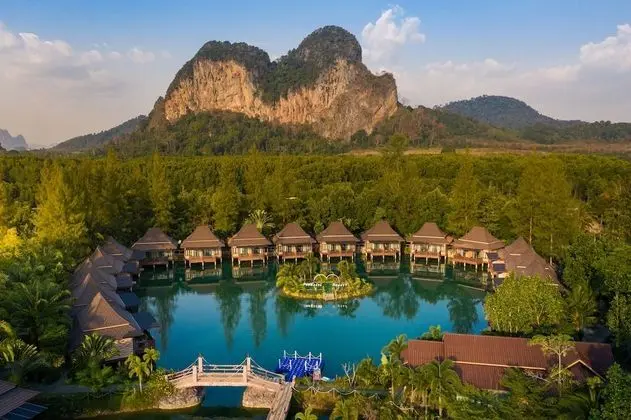 Poonsiri Resort