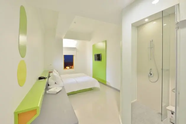 POP! Hotel Stasiun Kota Surabaya - Oda