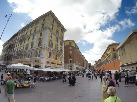 Pope's Suites