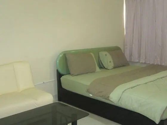 Poppular Palace Don Mueang Bangkok