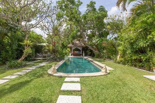 Villa Poppy