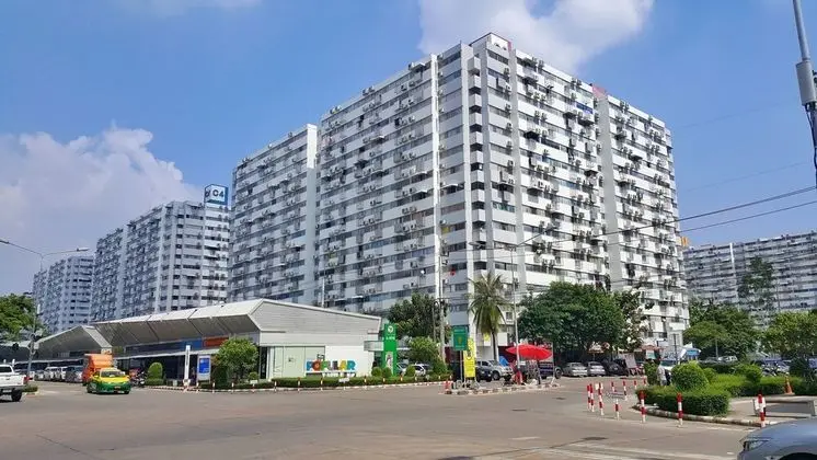 Popular Condo Muangthong Thani