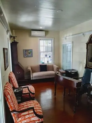 The Porch on Frances Inn - Lobi