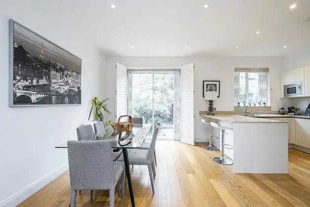The Porchester Gardens - Modern & Bright 4bdr With Garden and Parking - Yerinde Yemek
