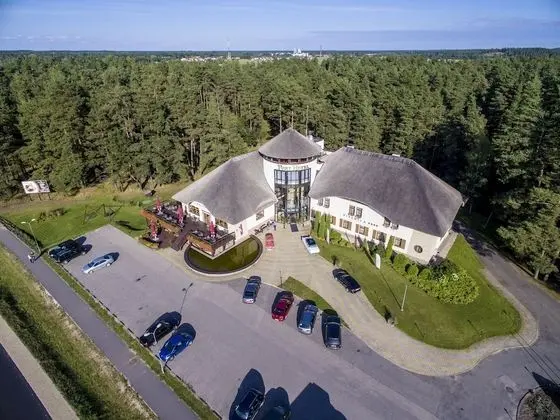 Port Hotel