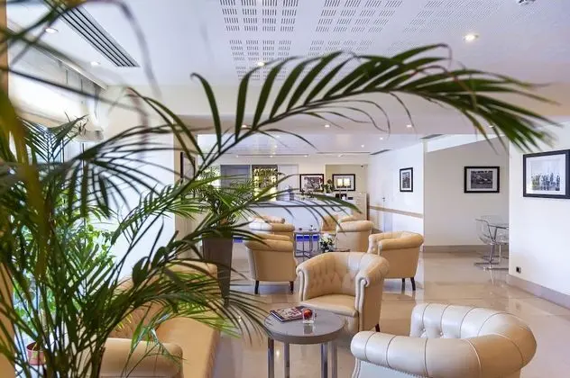 Hotel Port Palace - Lobi
