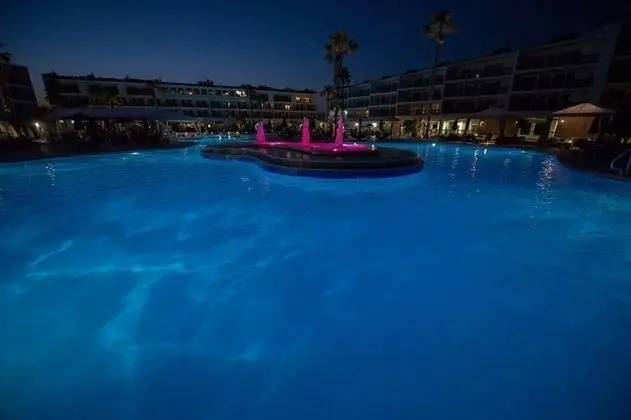 Port Royal Ocean Resort