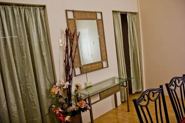 Port of Spain Breezy Guest Apartment - Dış Mekan