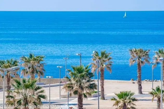 Port View Guest House - Dış Mekan
