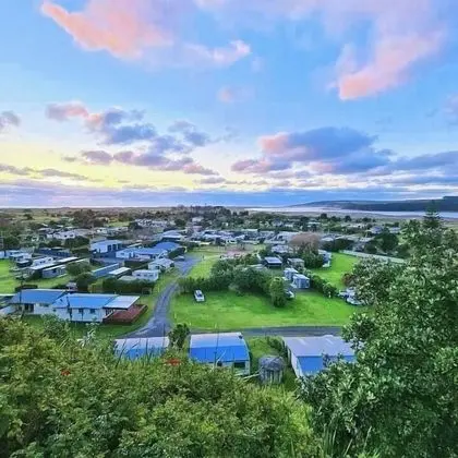 Port Waikato Holiday Park - Öne Çıkan Resim