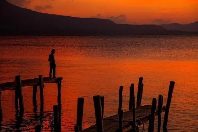 Porta Hotel Del Lago