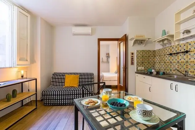 Porta Nolana Apartment by Wonderful Italy