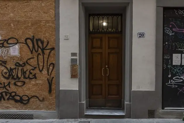Porta Rossa Modern