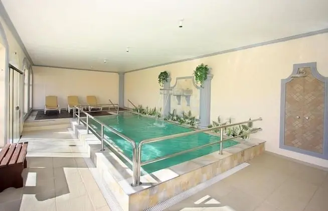 Hotel Portal das Águas - Havuz