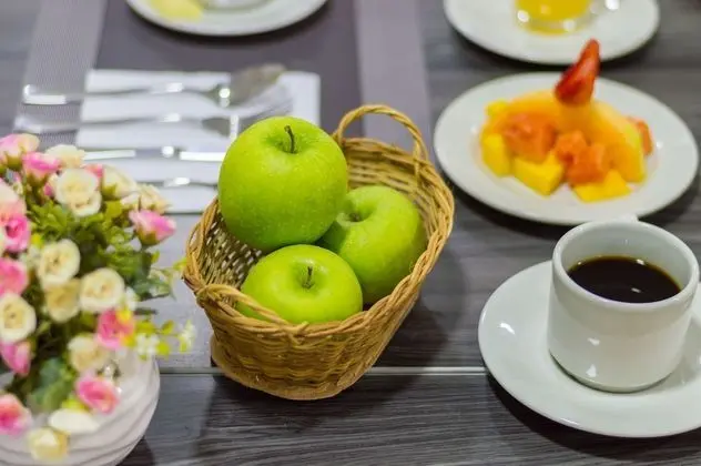 Hotel Portal Del Norte Armenia - Yerinde Yemek
