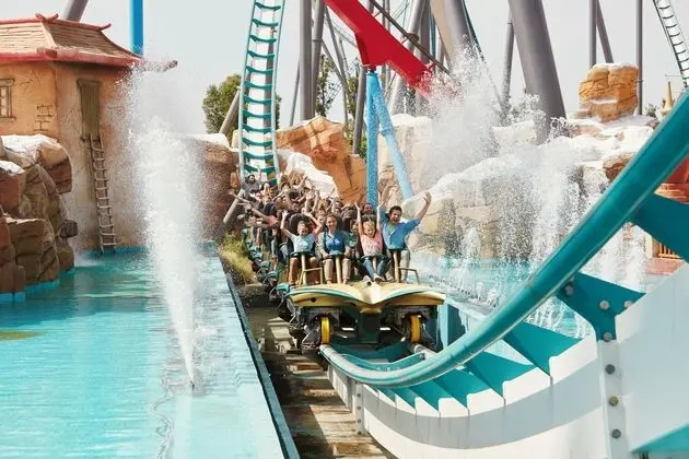 PortAventura Hotel Roulette - Includes unlimited access to PortAventura Park & 1 day access to Ferrari Land - Dış Mekan