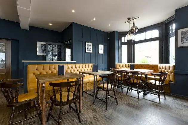 The Porterhouse Grill & Rooms - Lobi
