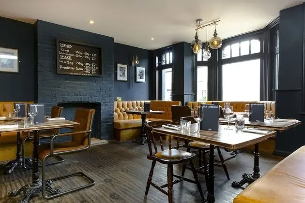 The Porterhouse Grill & Rooms - Yerinde Yemek