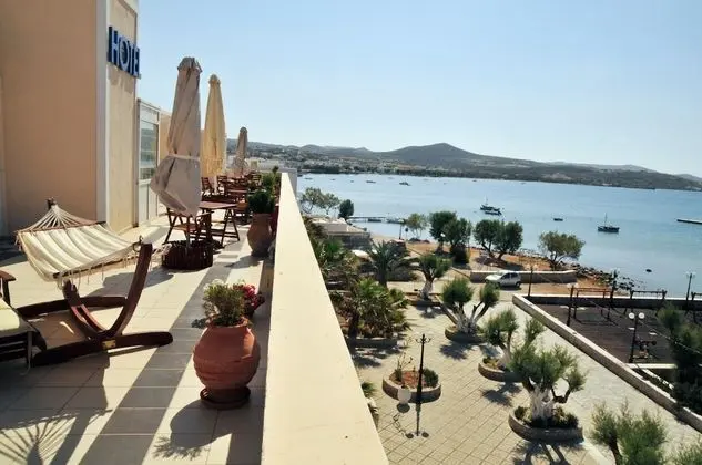 Portiani Hotel - Dış Mekan