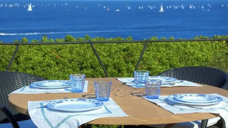 Porto Cervo Luxury Villa With Private Pool and Magnificent View - Oda