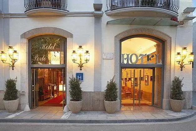 Porto Cristo Hotel