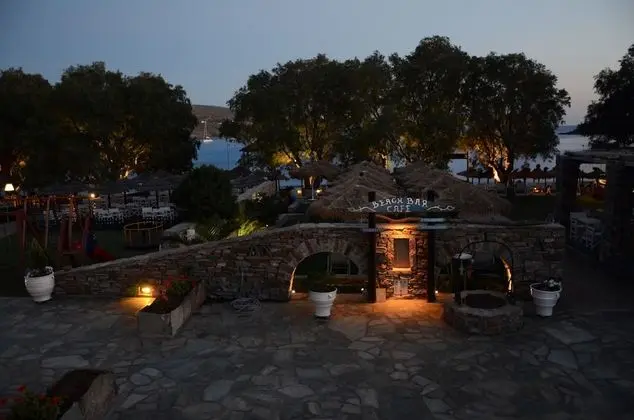 Porto Koundouros Villas