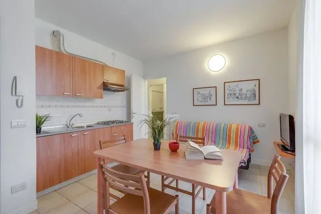 Porto Letizia Chopin 8